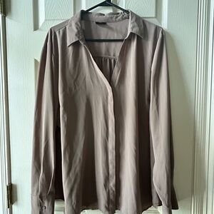 ✨Worthington Men's Casual Taupe Button Down Shirt